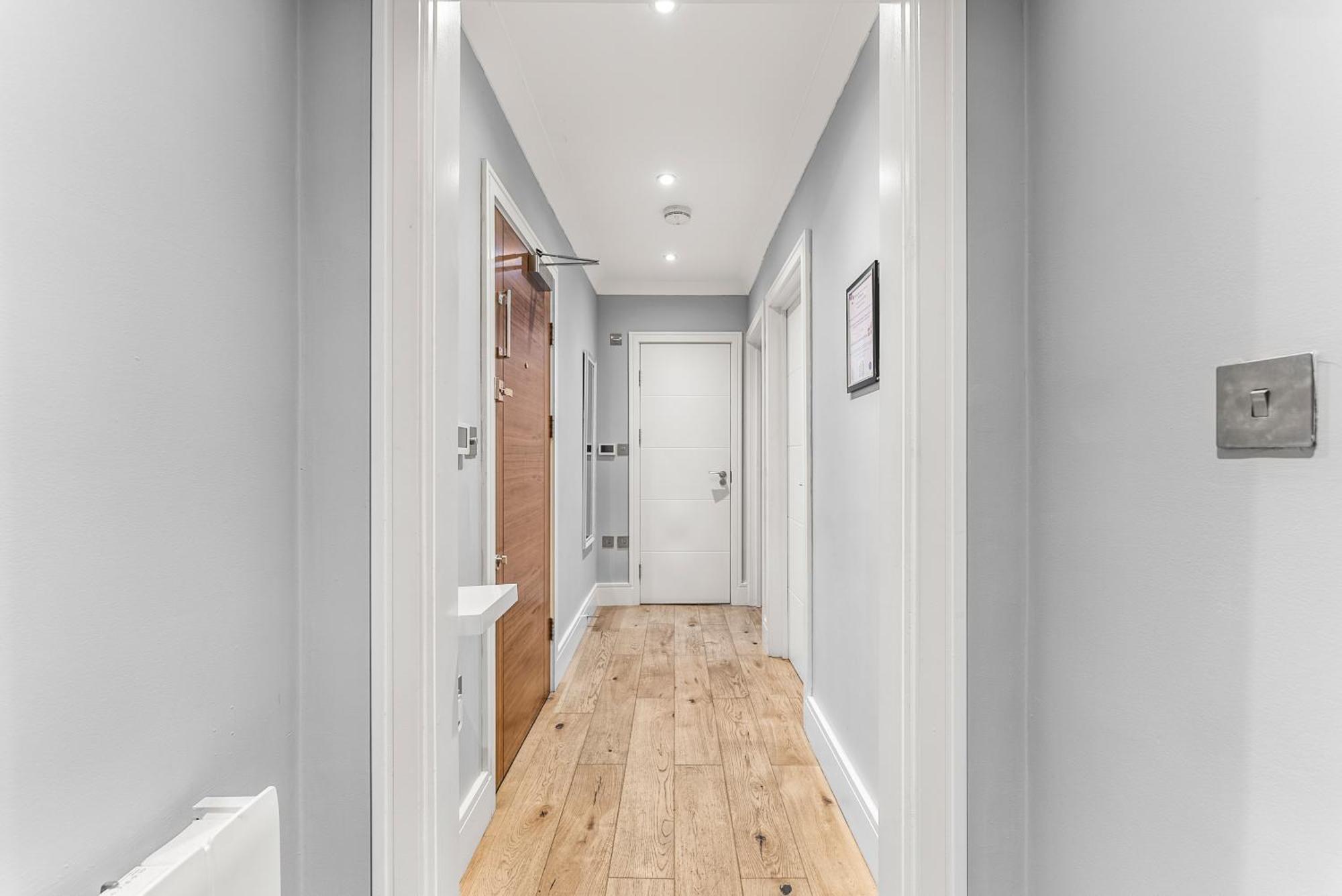Comfortable City Centre Apartment For Contractors And Couples - City Centre 布里斯托 外观 照片